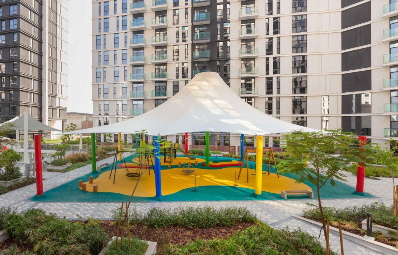 Expo Village Serviced Apartments Dubái Exterior foto