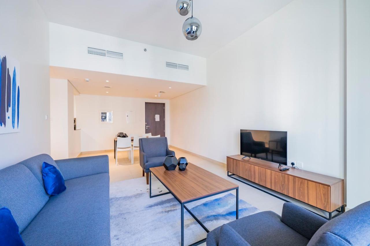 Expo Village Serviced Apartments Dubái Exterior foto